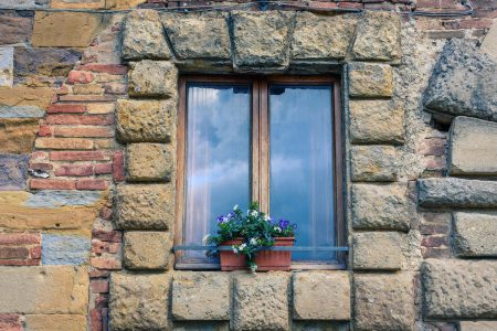 Consigli su come eliminare gli spifferi dalle finestre