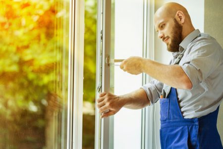 L'installazione dei tuoi nuovi infissi è facile con Oknoplast