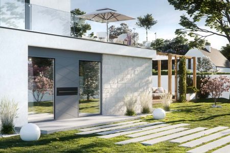 Le soluzioni di Oknoplast per la tua porta esterna in vetro e alluminio