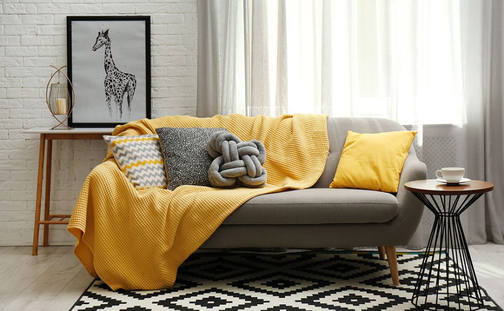 Salotto Pantone 2021 1024x633