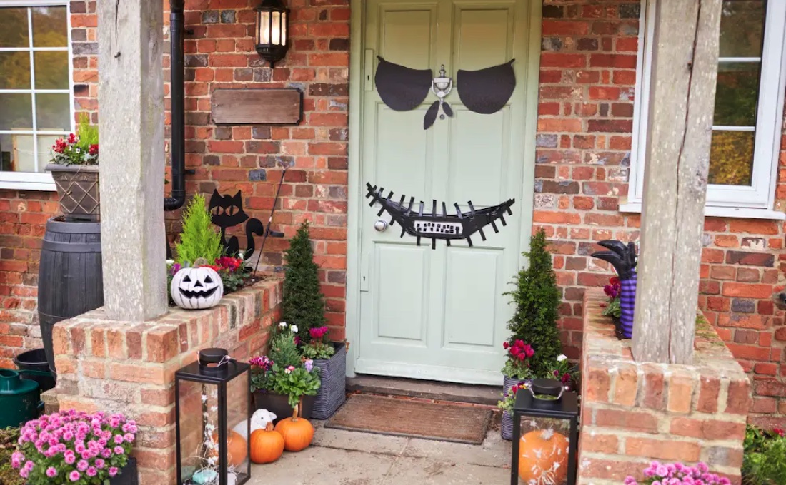Decorare l’ingresso di casa per Halloween