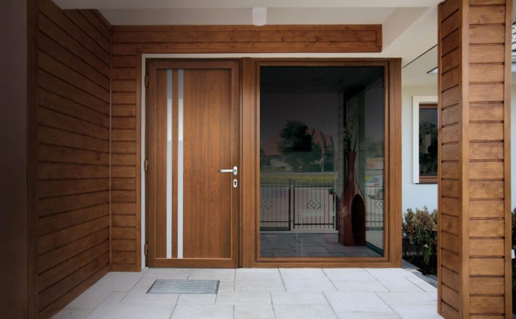 porta di ingresso in pvc con vetro modello Froodite di Oknoplast