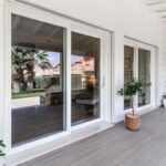 Infissi HST Premium di Oknoplast visti dall'esterno