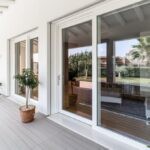 Infissi HST Premium di Oknoplast visti dall'esterno