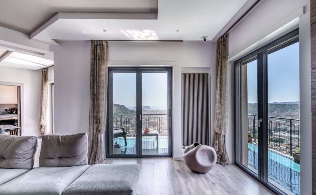 Appartamento con Prolux Vitro a Napoli zona living