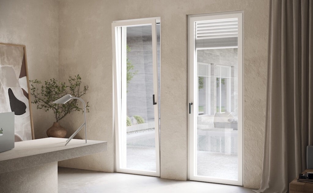 Studio con porte finestre in PVC Prolux + di Oknoplast