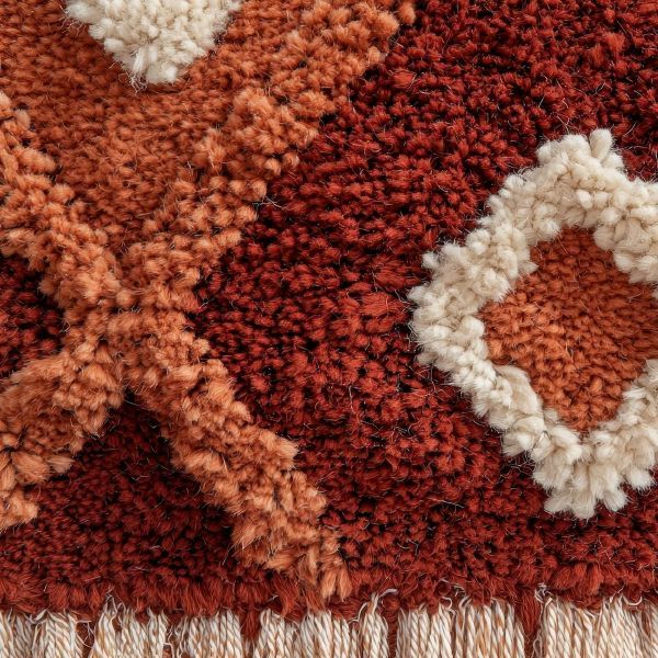 tappeto-intrecciato-motivi-rombi-terracotta.jpeg