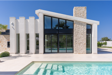 HST Motion Oknoplast vista dalla piscina