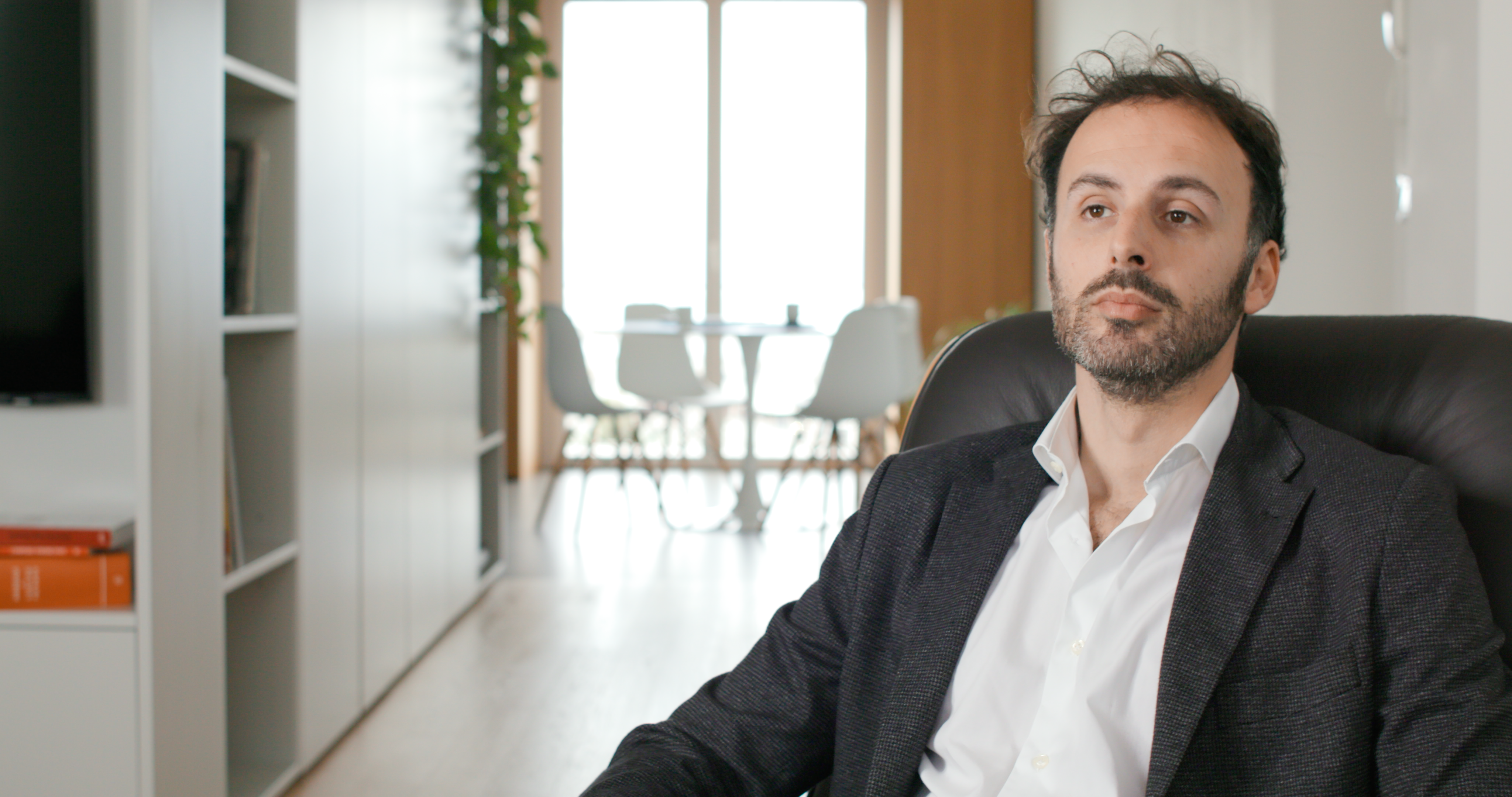 video intervista nell'appartamento a Palermo ristrutturato con infissi Oknoplast